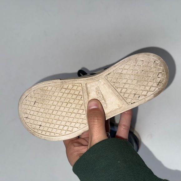 ADIDAS Youth Boys Size 12 Blue Suede Low Top Casual Lace Up Sneakers Bin4 - Picture 5 of 5